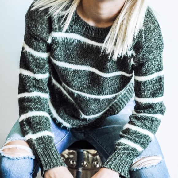 Striped Chenille Sweater - Picture 4 of 11